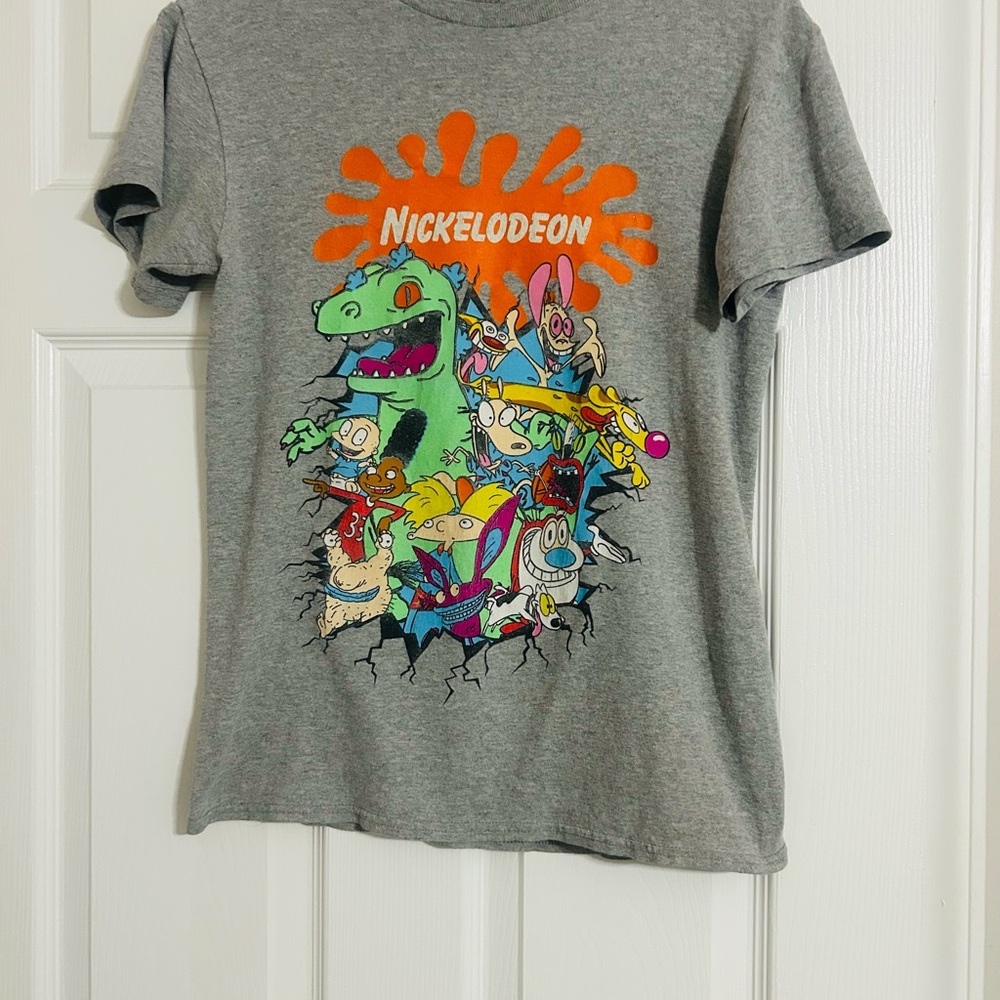 Nickelodeon Gray T-Shirt with Colorful Characters